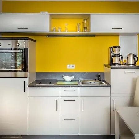 Business-apartment 2 Mit Kueche & Kostenfreiem Parkplatz